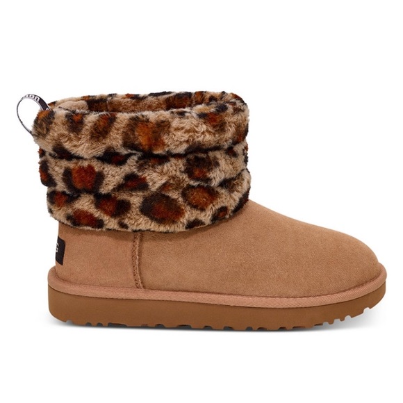 ๐ฅNWB UGG Womenโs Fluff Mini Quilted Leopard Boots - Picture 2 of 7